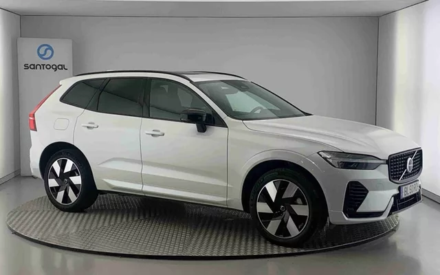 VOLVO - XC60 - XC60 2.0 T6 PHEV Plus Dark AWD