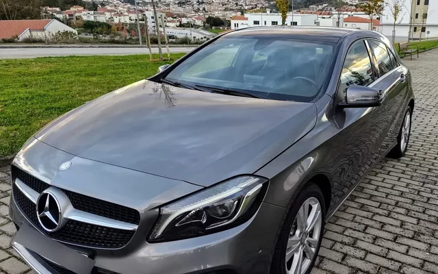 Mercedes-Benz A 180