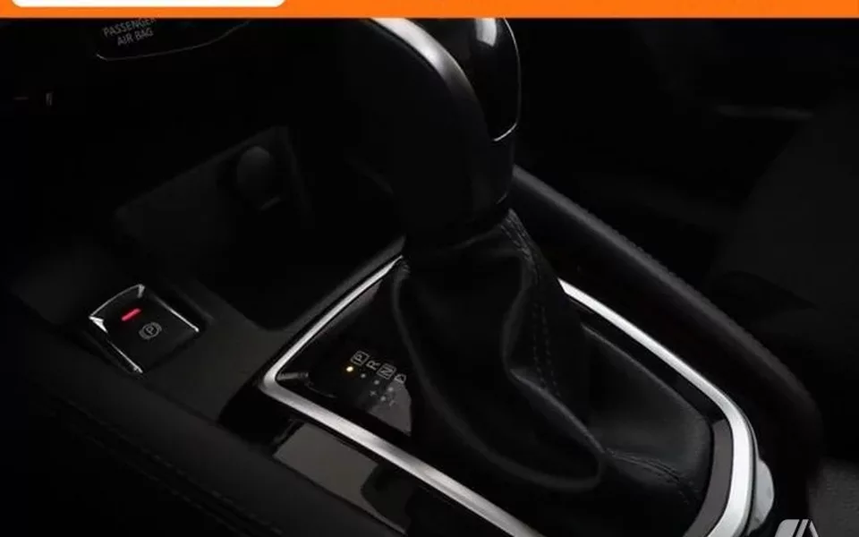 NISSAN Qashqai Qashqai 1.3 DIG-T N-Connecta 4x2 DCT 117kW