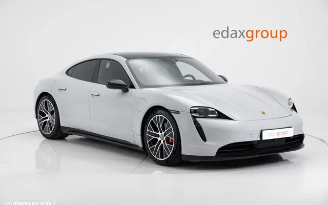 Porsche Taycan 4S