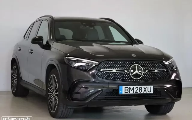 MERCEDES-BENZ GLC 300 d 4MATIC AMG PREMIUM PLUS – 269 CV – NACIONAL – 1 PROPRIETÁRIO