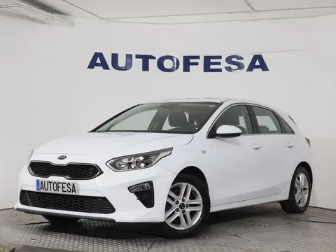 Kia Ceed 1.0 TGDI TURBO 120CV 5P # CAMARA TRASERA