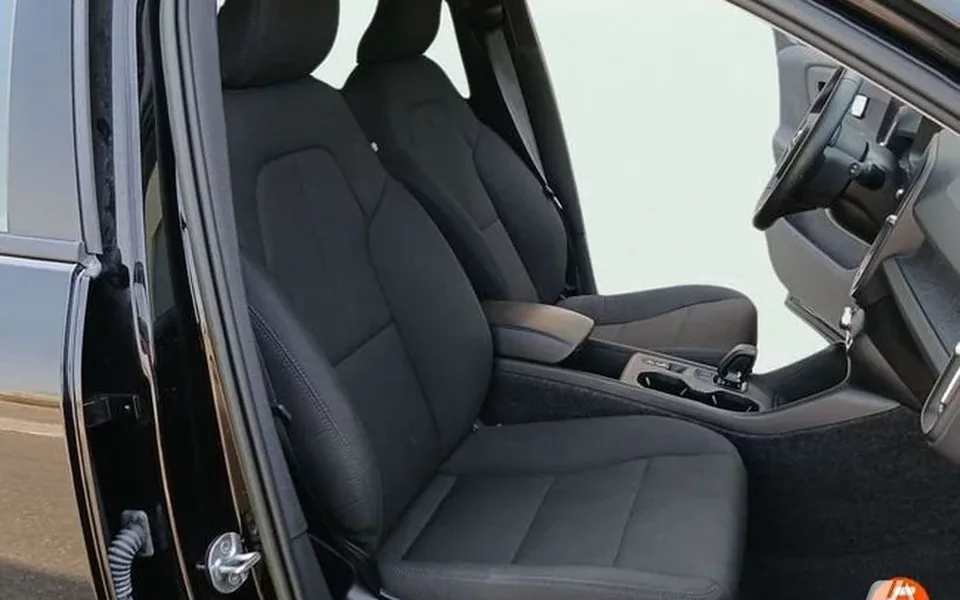 VOLVO XC40 XC40 T2 Essential Aut.