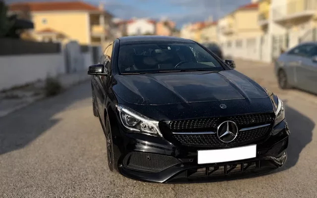 Mercedes-Benz CLA 180 d Shooting Brake AMG Line Aut.