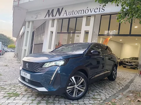 Peugeot 3008 PureTech 130 Stop & Start GPF Allure