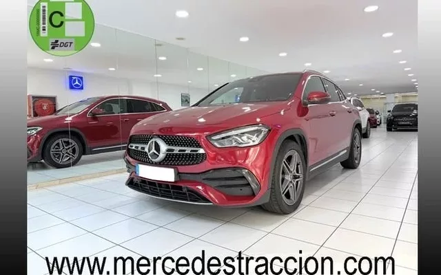 MERCEDES-BENZ Clase GLA GLA 200 7G-DCT
