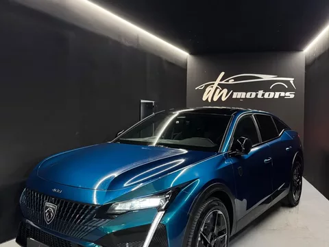 Peugeot 408 180 e-EAT8 Allure