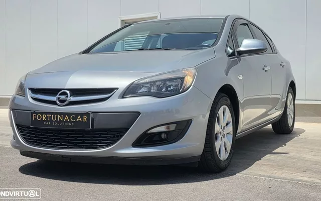 Opel Astra 1.4 T Cosmo S/S