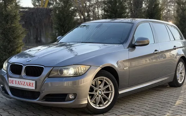 BMW Seria 3 2011