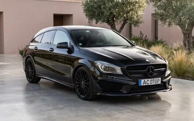 Mercedes-Benz CLA 45 AMG 4Matic Speedshift 7G-DCT