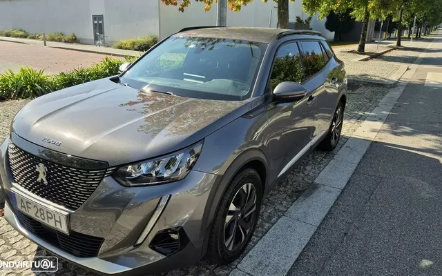 Peugeot 2008 1.2 PureTech Allure