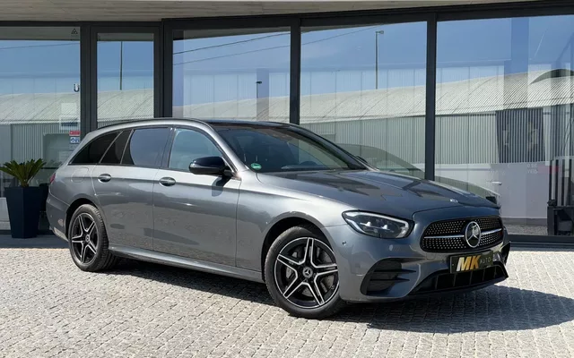 Mercedes-Benz E 300 de 4Matic 9G-TRONIC AMG Line