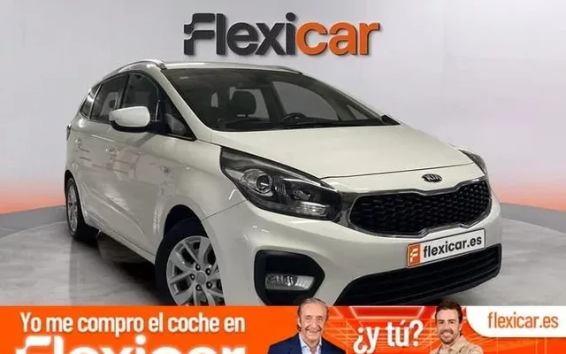 KIA Carens 1.6 GDi 99kW (135CV) Drive