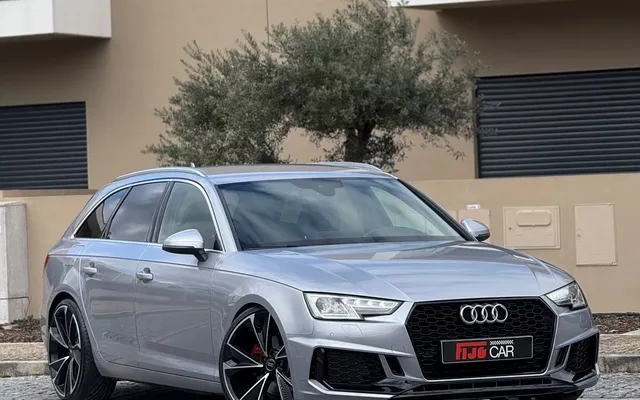 Audi A4 Avant 2.0 TDI S tronic sport