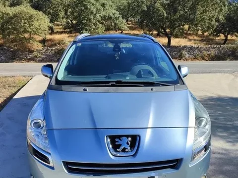 PEUGEOT 5008 5008 2.0HDI FAP Allure Aut. 160 - 7000€ en Segura de leon