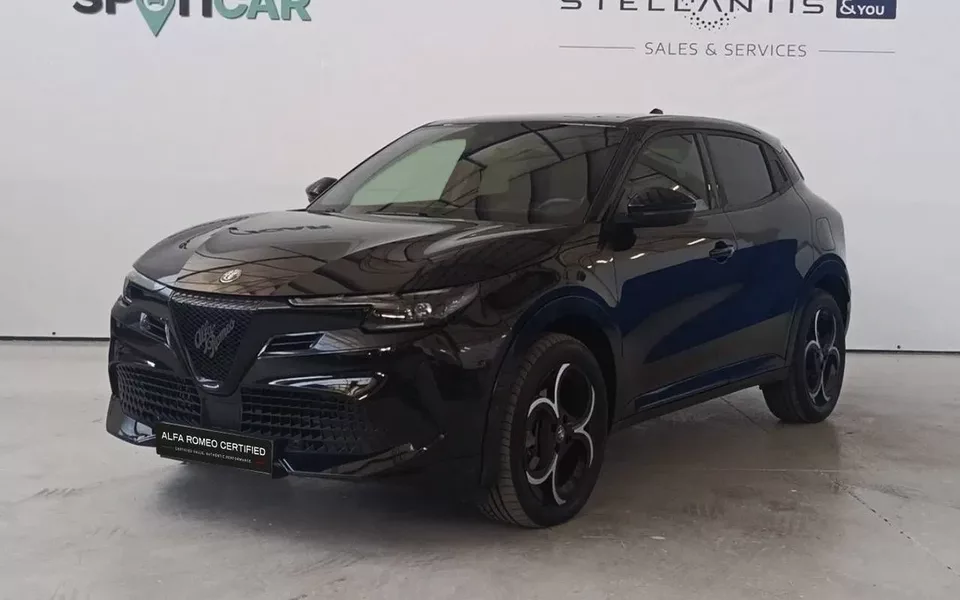 Alfa Romeo Junior 1.2 eDCT6