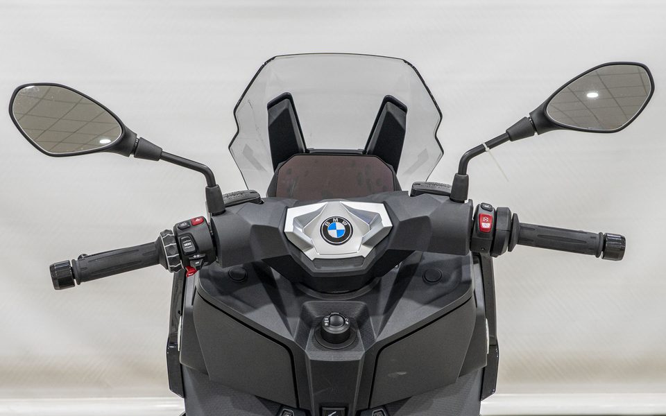 BMW Motorrad C 400 X NEGRO