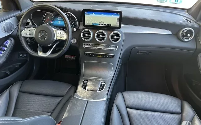 MERCEDES-BENZ Clase GLC GLC 300e 4Matic 9G-Tronic