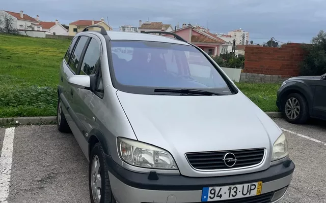 Opel Zafira 2.0 DTi