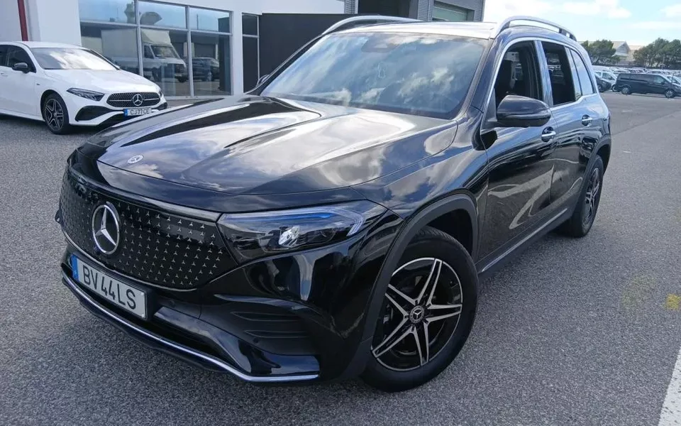 Mercedes-Benz EQB 250 AMG Line