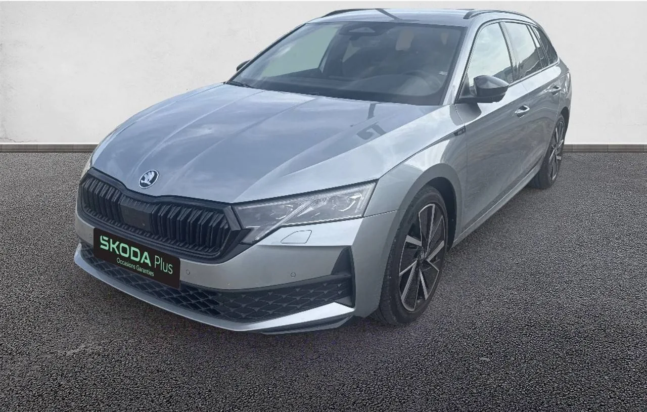 SKODA OCTAVIA Combi 1.5 TSI Hybrid 150 ch ACT DSG7 Sportline