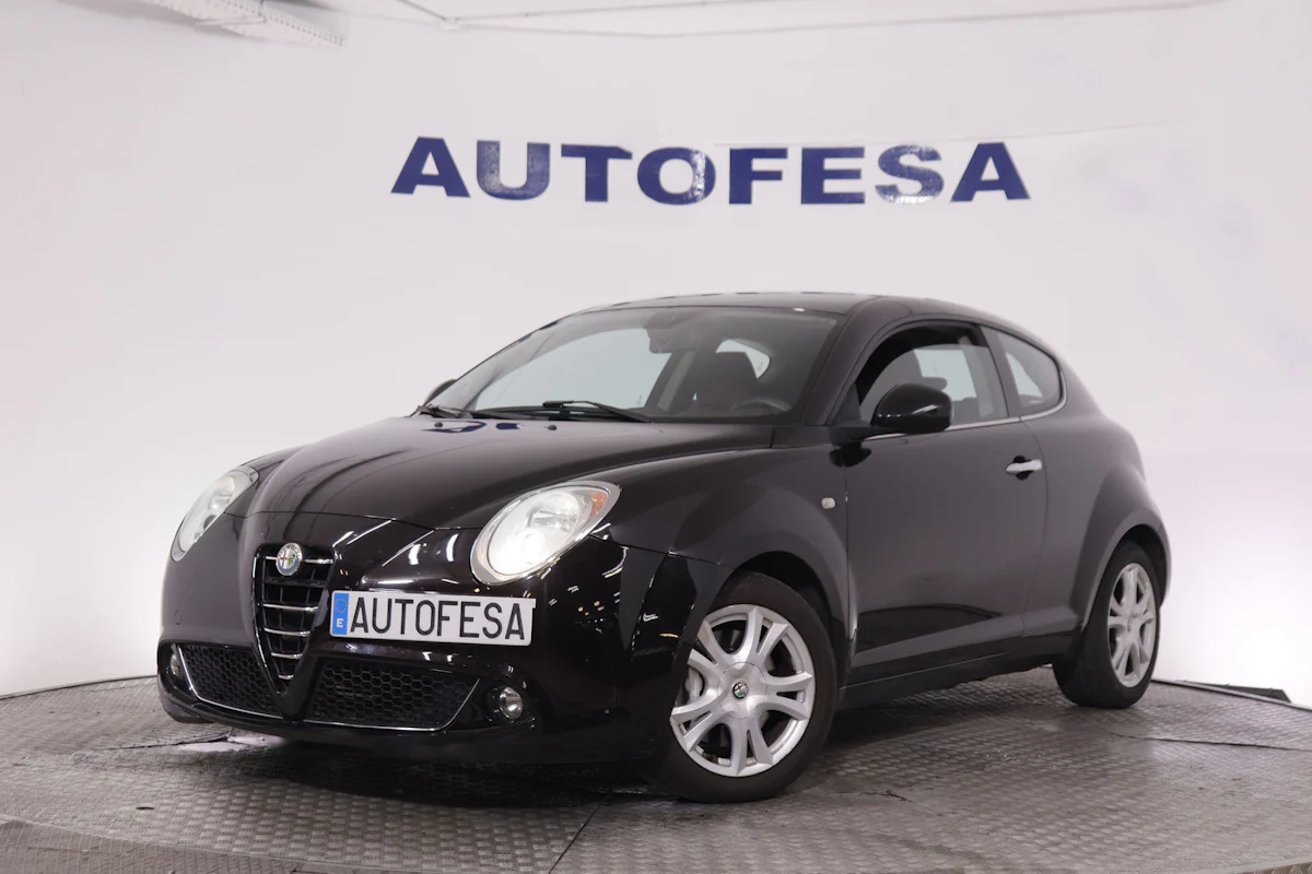 Alfa Romeo Mito 1.4 TB DISTINTIVE 155CV 3P