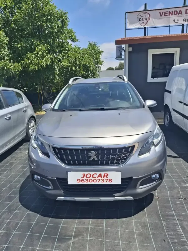 Peugeot 2008 2019 BlueHDI