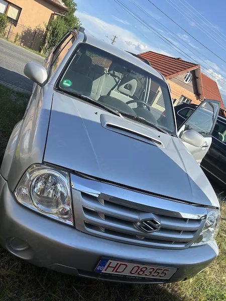 Suzuki grand vitara XL-7