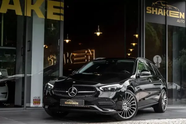 Mercedes-Benz C 300 2023 e Avantgarde