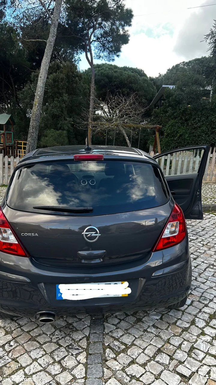 Opel Corsa 1.2 Go!