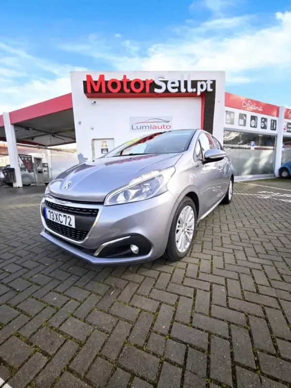 Peugeot 208 2019 1.2 PureTech Signature