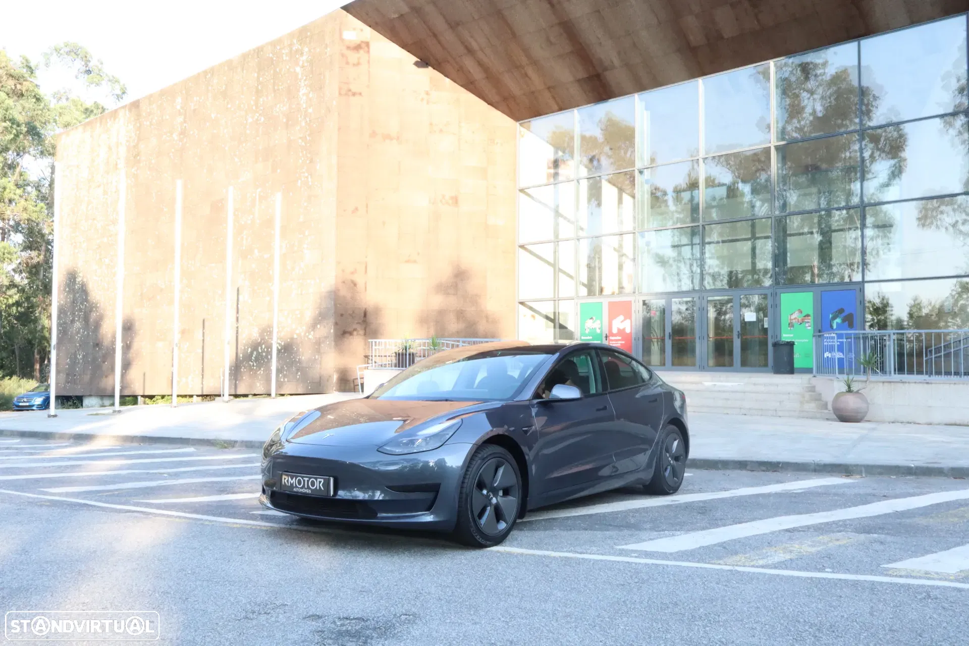 Tesla Model 3 Standard RWD