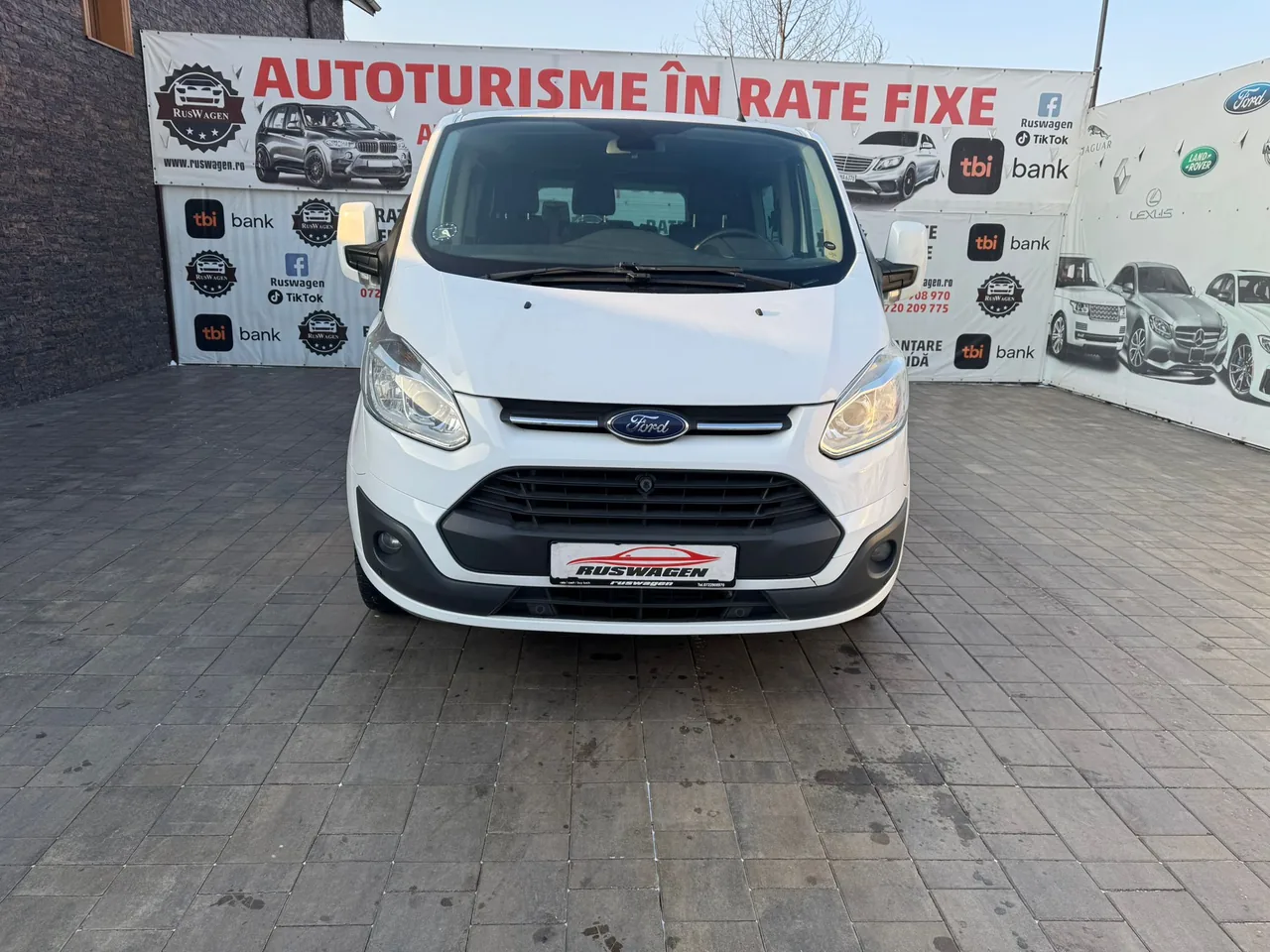 Ford Tourneo Custom 2015 2.2 Diesel Euro 5 9 Locuri