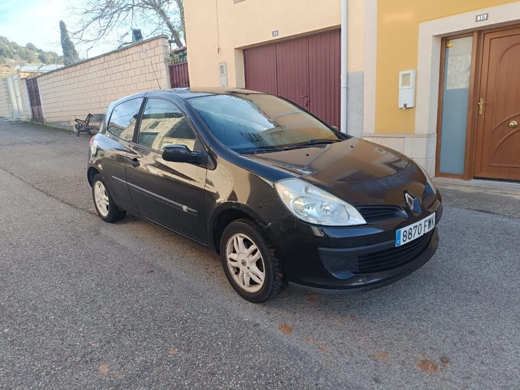 RENAULT Clio Clio 1.2 16v Techno