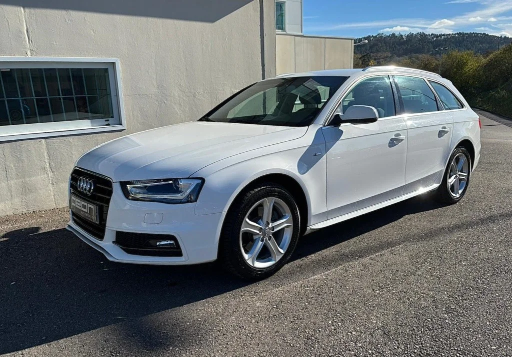 AUDI A4 A4 Avant 2.0TDI CD S line edition 150