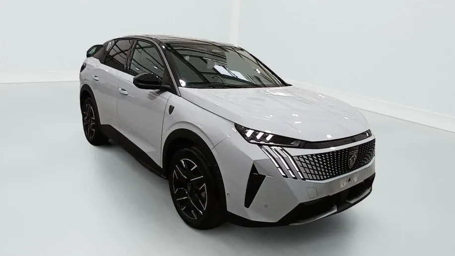 Peugeot 3008 Hybrid 136 e-DCS6 GT Zéro km immatriculé