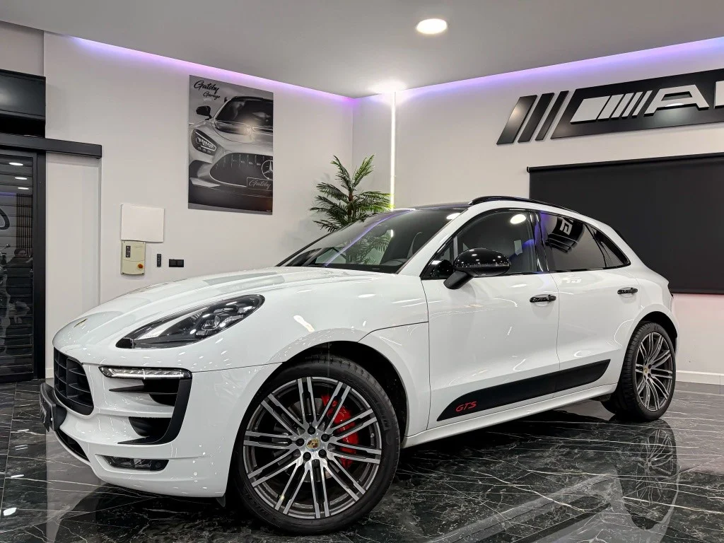 PORSCHE Macan Macan GTS Aut.