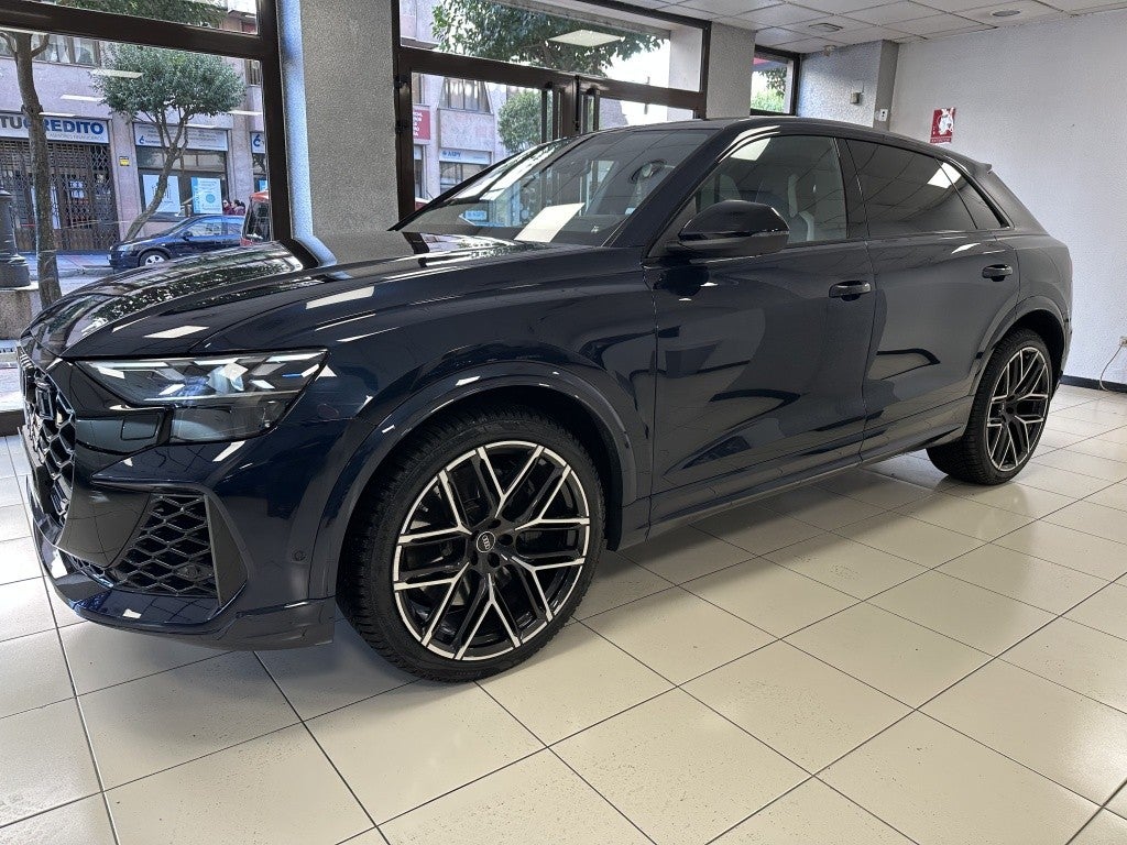 AUDI Q8 RSQ8 quattro tiptronic 441kW
