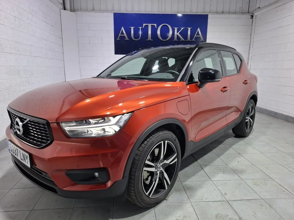 VOLVO XC40 XC40 T4 Recharge R-Design Aut.