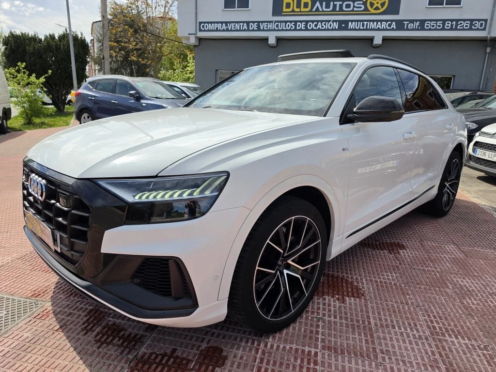 AUDI Q8 Q8 50 TDI Black line quattro tiptronic