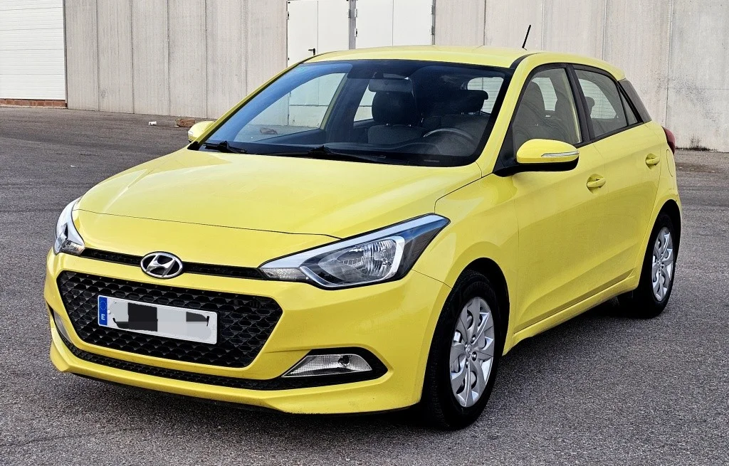 HYUNDAI i20 i20 1.4CRDI Go