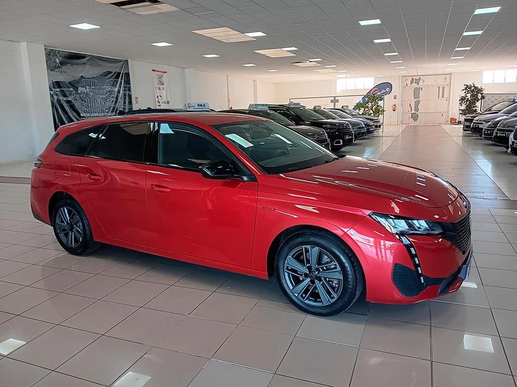 PEUGEOT 308 308 SW 1.2 PureTech S&S Style 130