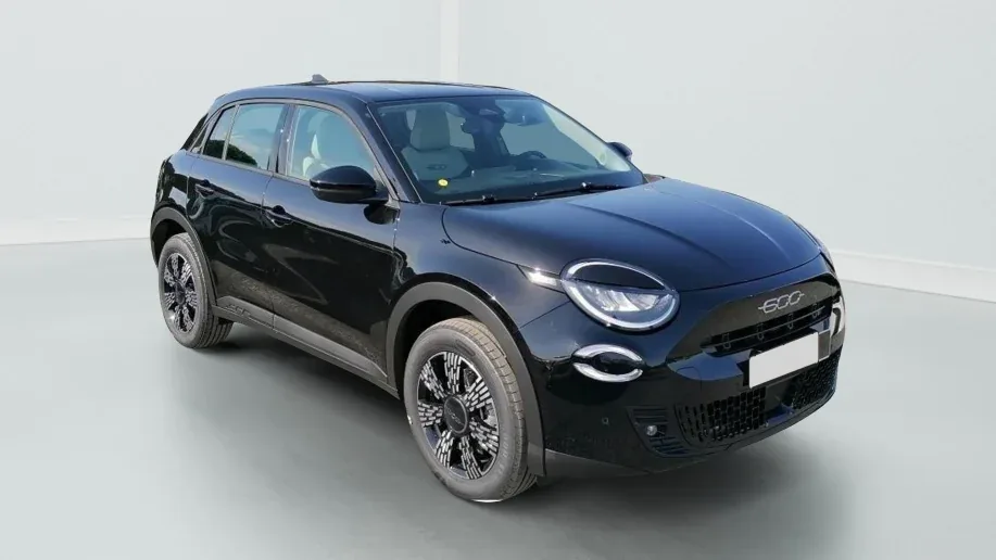 Fiat FIAT 600 1.2 Hybrid 145 DCT ICON Zéro km immatriculé