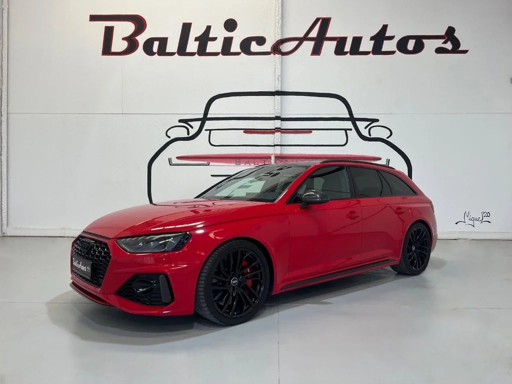 AUDI A4 RS4 Avant TFSI quattro tiptronic