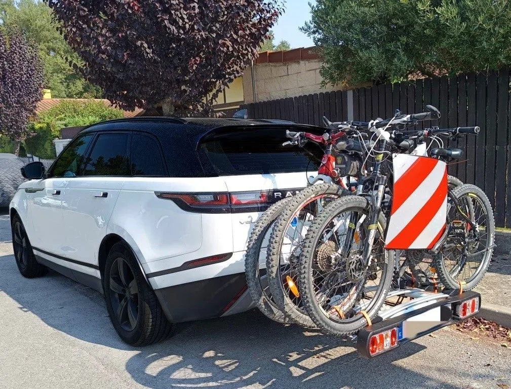 LAND-ROVER Range Rover Velar Range Rover Velar 2.0D HSE 4WD Aut. 240