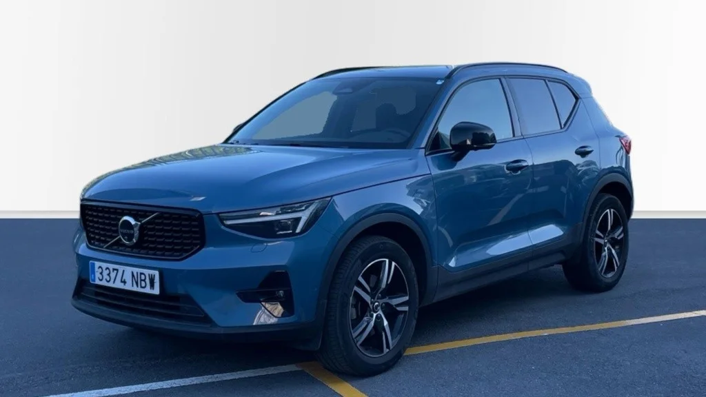 VOLVO XC40 XC40 2.0 B3 PLUS DARK AUTO 5P