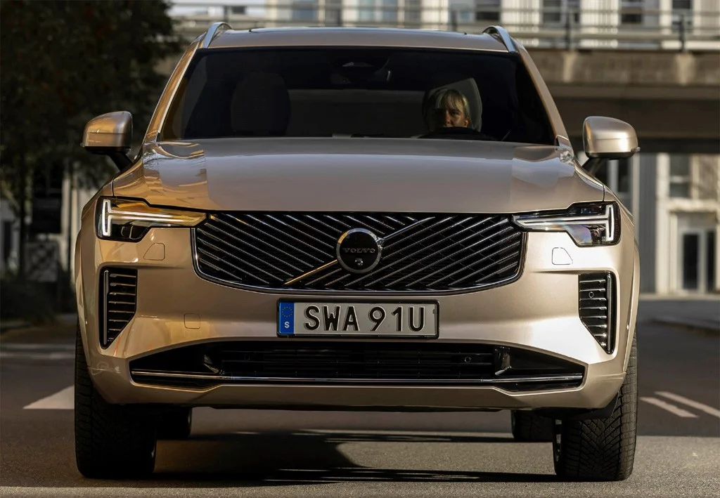 VOLVO XC90 XC90 T8 Recharge R-Design AWD Aut.