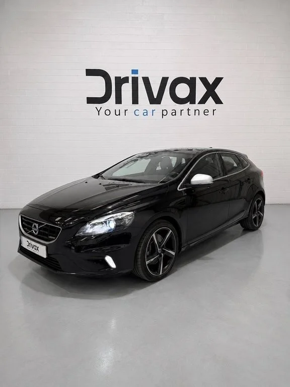 VOLVO V40 Volvo 2.0 T5 R-Design Momentum Auto