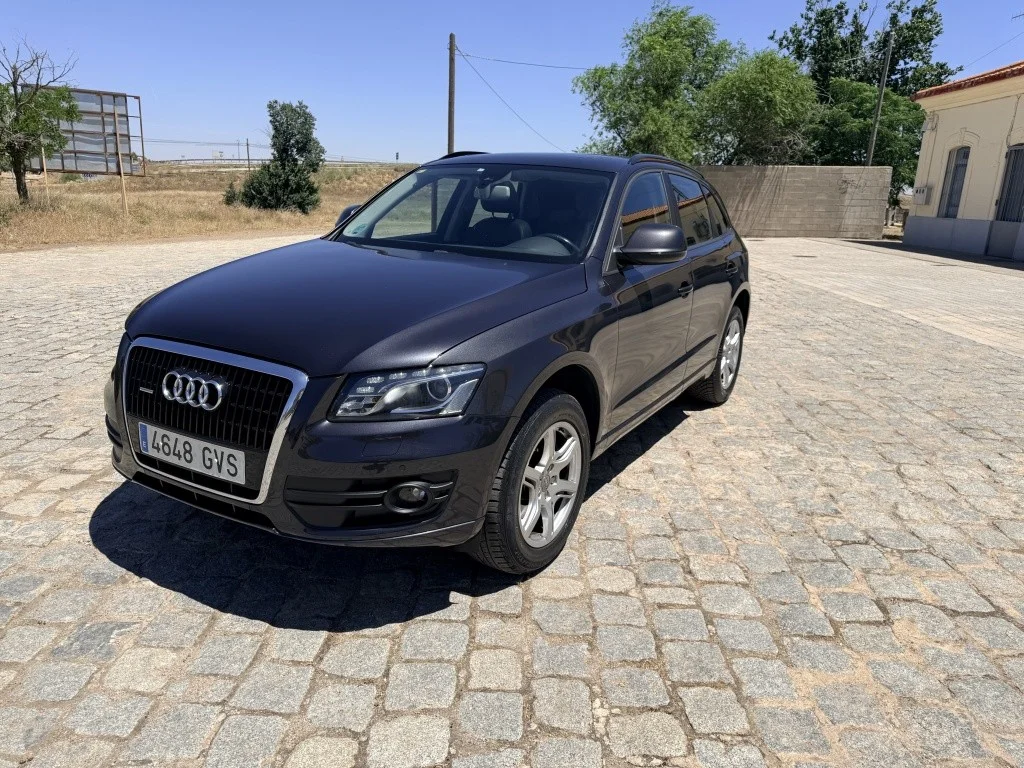 AUDI Q5 Q5 3.2 FSI quattro S-Tronic