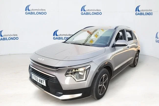 KIA Niro 1.6 GDi HEV 95kW (129CV) Drive
